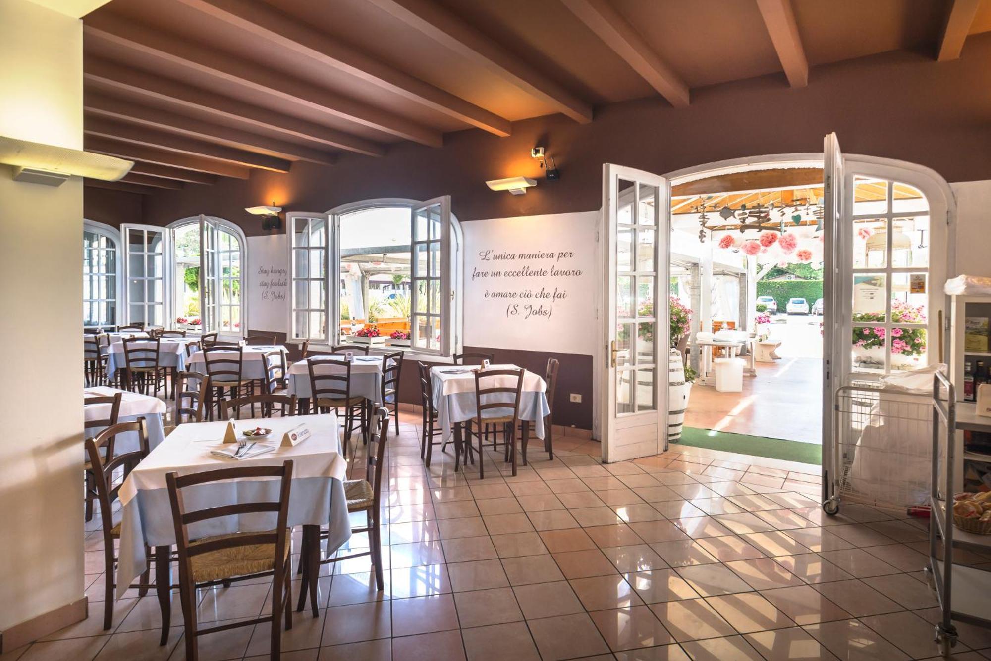 Villaggio San Francesco - Adria Holiday Mobile Homes ドゥナ・ヴェルデ エクステリア 写真