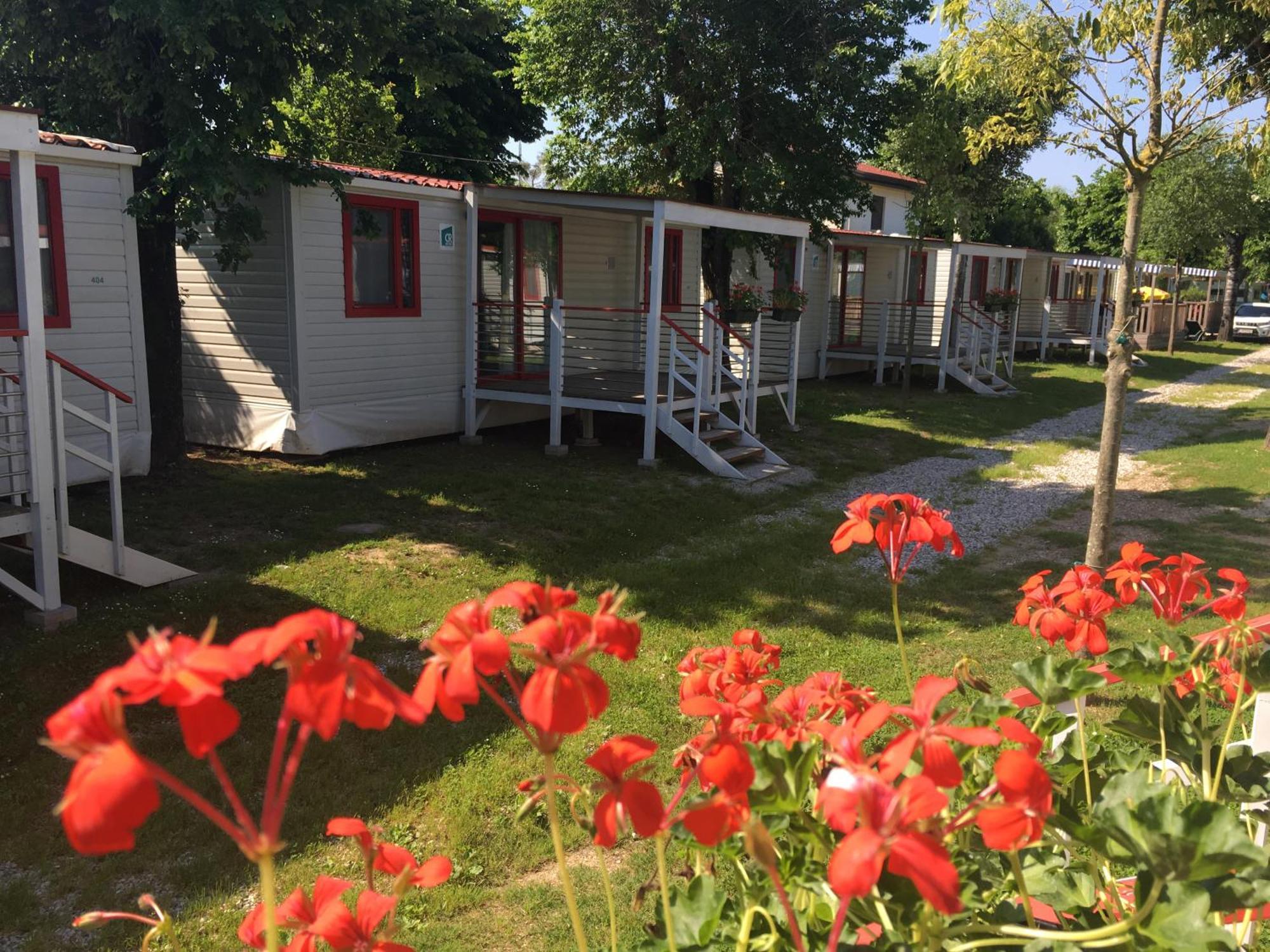 Villaggio San Francesco - Adria Holiday Mobile Homes ドゥナ・ヴェルデ エクステリア 写真