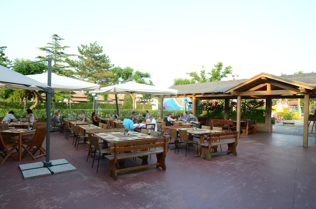 Villaggio San Francesco - Adria Holiday Mobile Homes ドゥナ・ヴェルデ エクステリア 写真