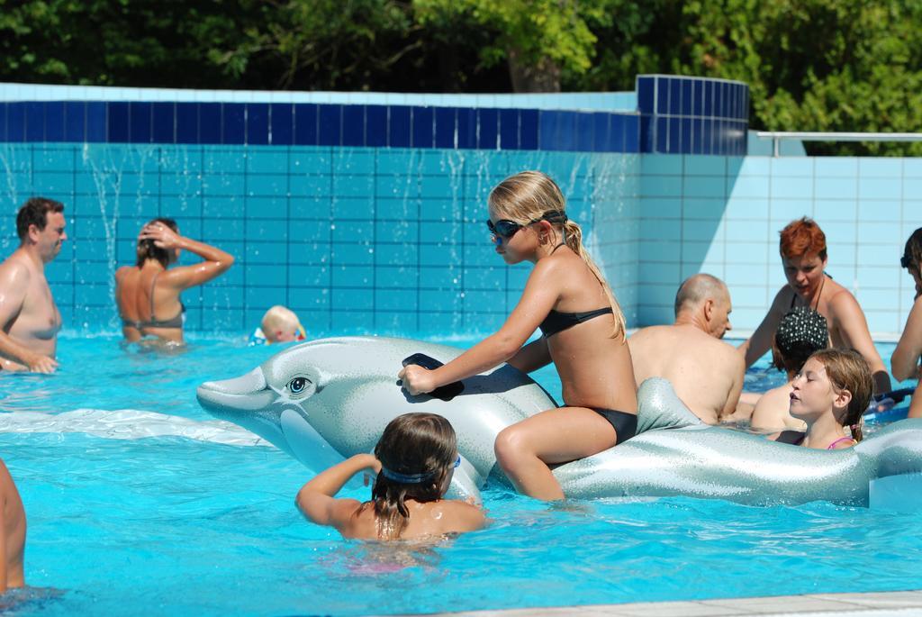 Villaggio San Francesco - Adria Holiday Mobile Homes ドゥナ・ヴェルデ エクステリア 写真